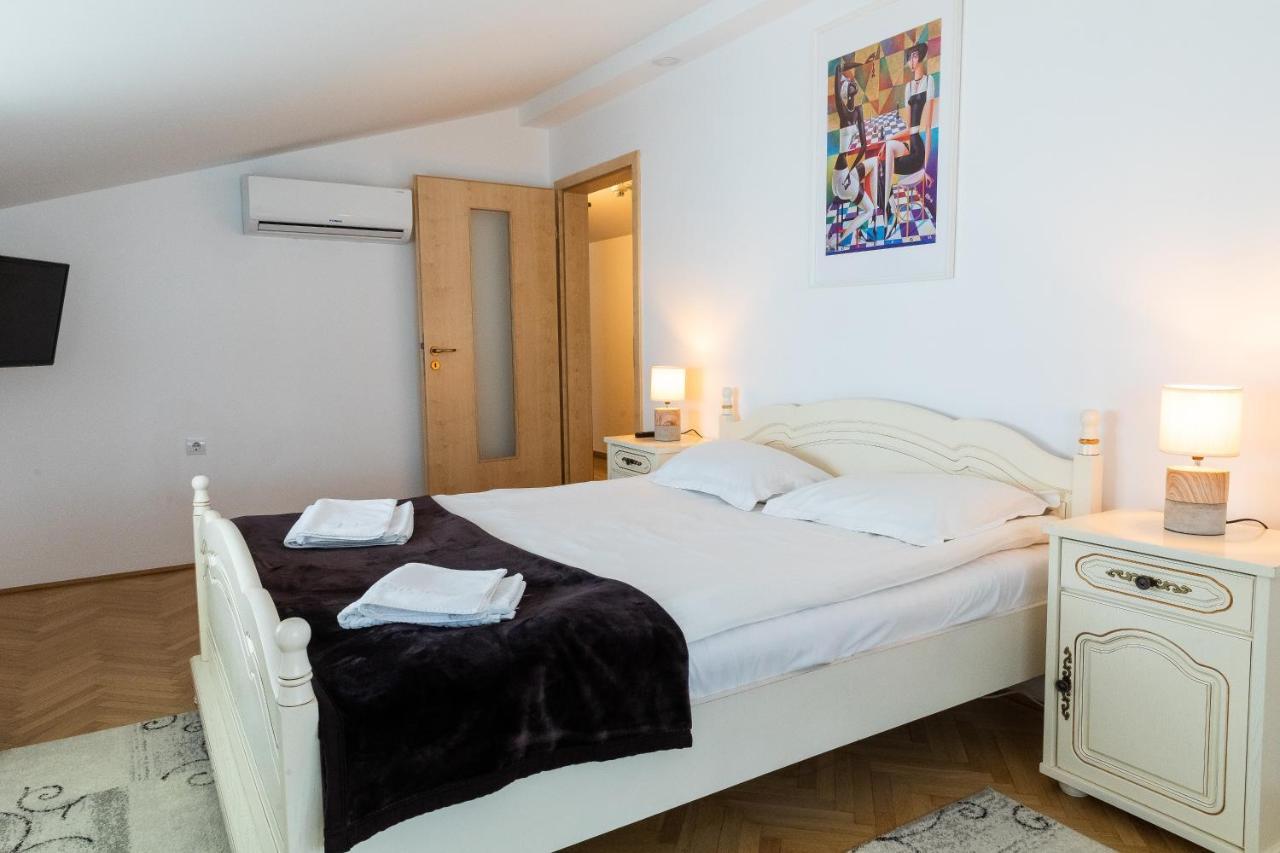 Casa Postavarului Braşov Extérieur photo