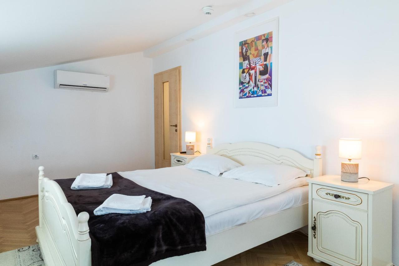 Casa Postavarului Braşov Extérieur photo